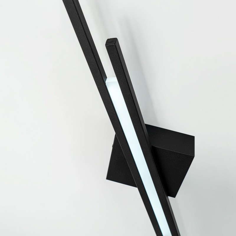 Настенный светильник MODELUX ML.728.580 BK